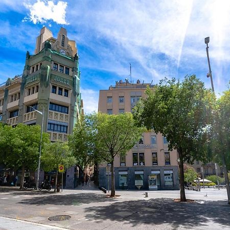 Apartamento Espectacular Loft En Centrico Edificio Singular Manresa Exterior foto